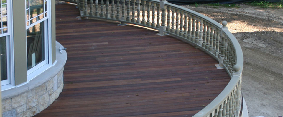 Curved handrails on a historical home