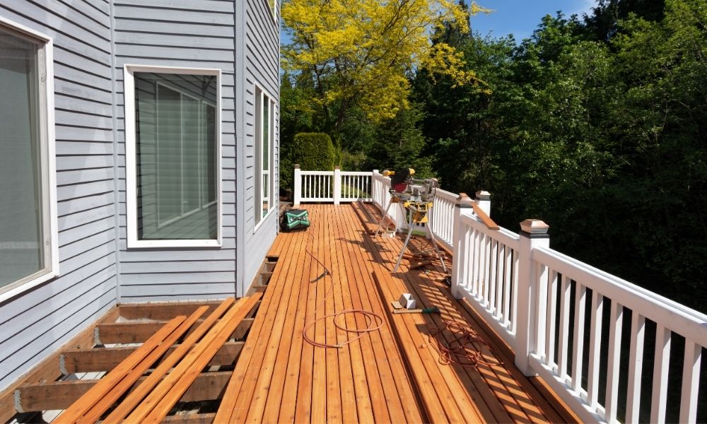 Top Reasons You Should Add a Deck To Your Home