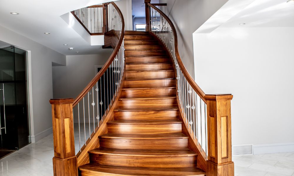 Upgrading an Old Staircase: 4 Fun and Simple Ideas